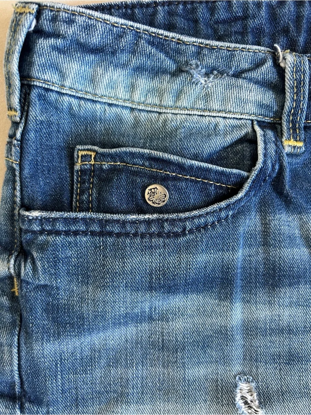 Vintage Scotch & Soda Women's Blue Distressed Patch Denim Shorts Size 25